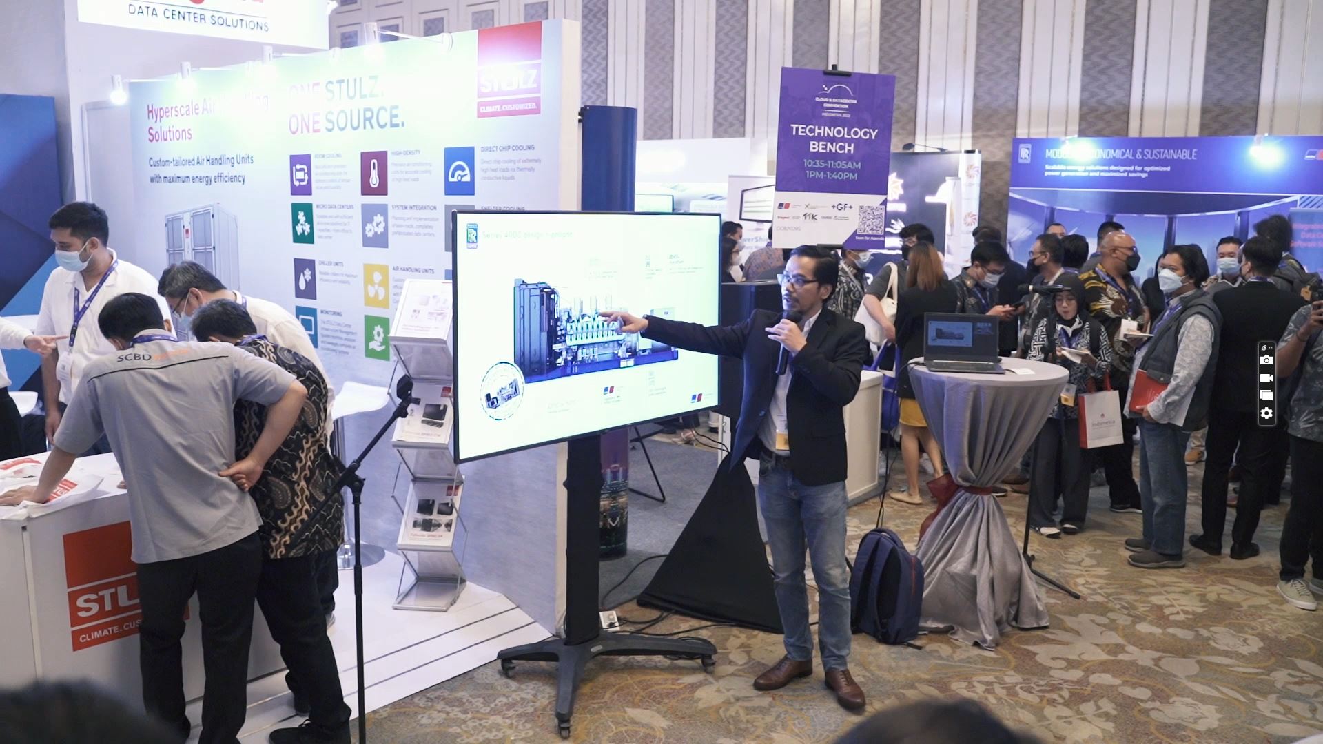 Indonesia Cloud & Datacenter Convention 2022 - Radiant